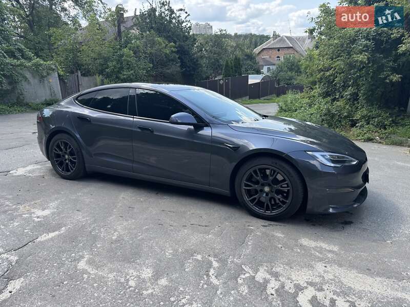 Ліфтбек Tesla Model S 2021 в Києві