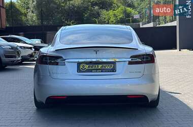 Лифтбек Tesla Model S 2018 в 