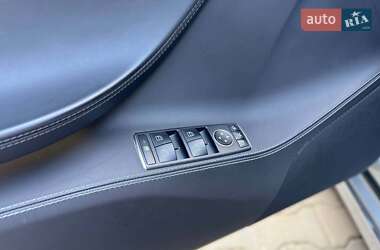 Лифтбек Tesla Model S 2018 в 