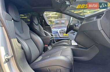 Лифтбек Tesla Model S 2018 в 