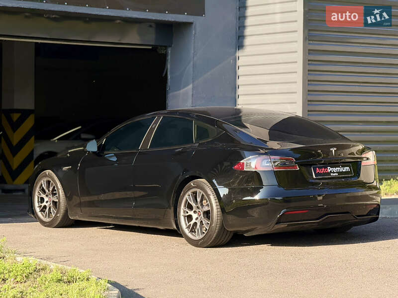 Лифтбек Tesla Model S 2021 в Харькове