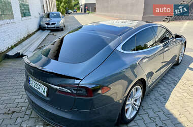 Лифтбек Tesla Model S 2013 в 