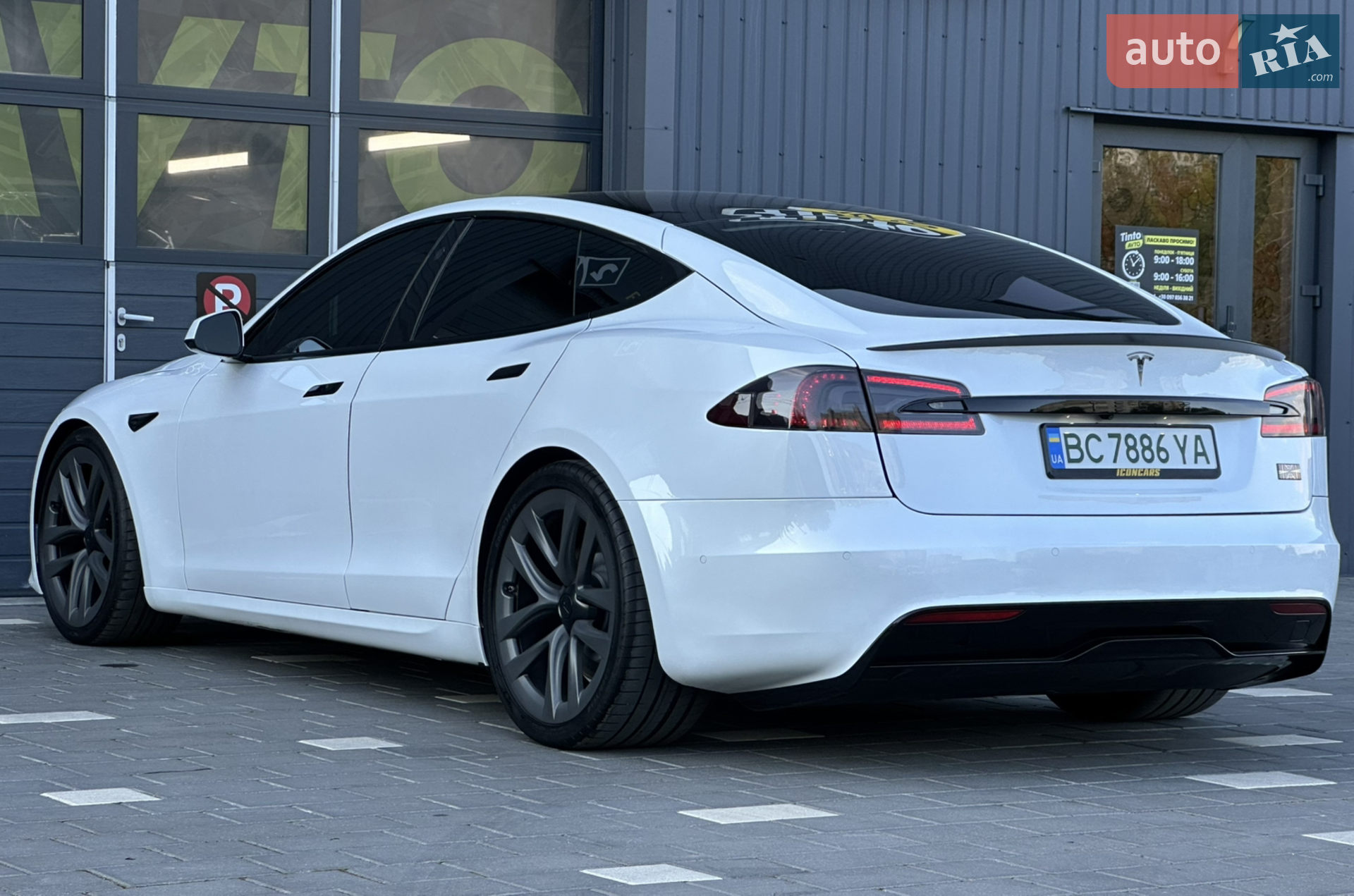 2021 Tesla Model S - мініатюра 8