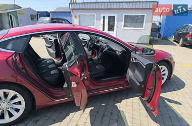 Лифтбек Tesla Model S 2016 в 