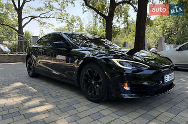 Лифтбек Tesla Model S 2020 в 