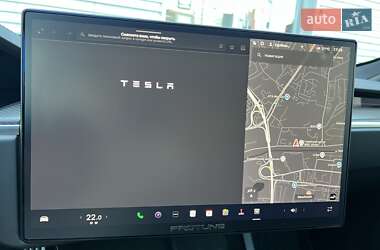 Лифтбек Tesla Model S 2022 в 
