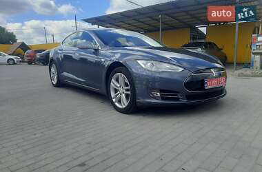Ліфтбек Tesla Model S 2013 в 