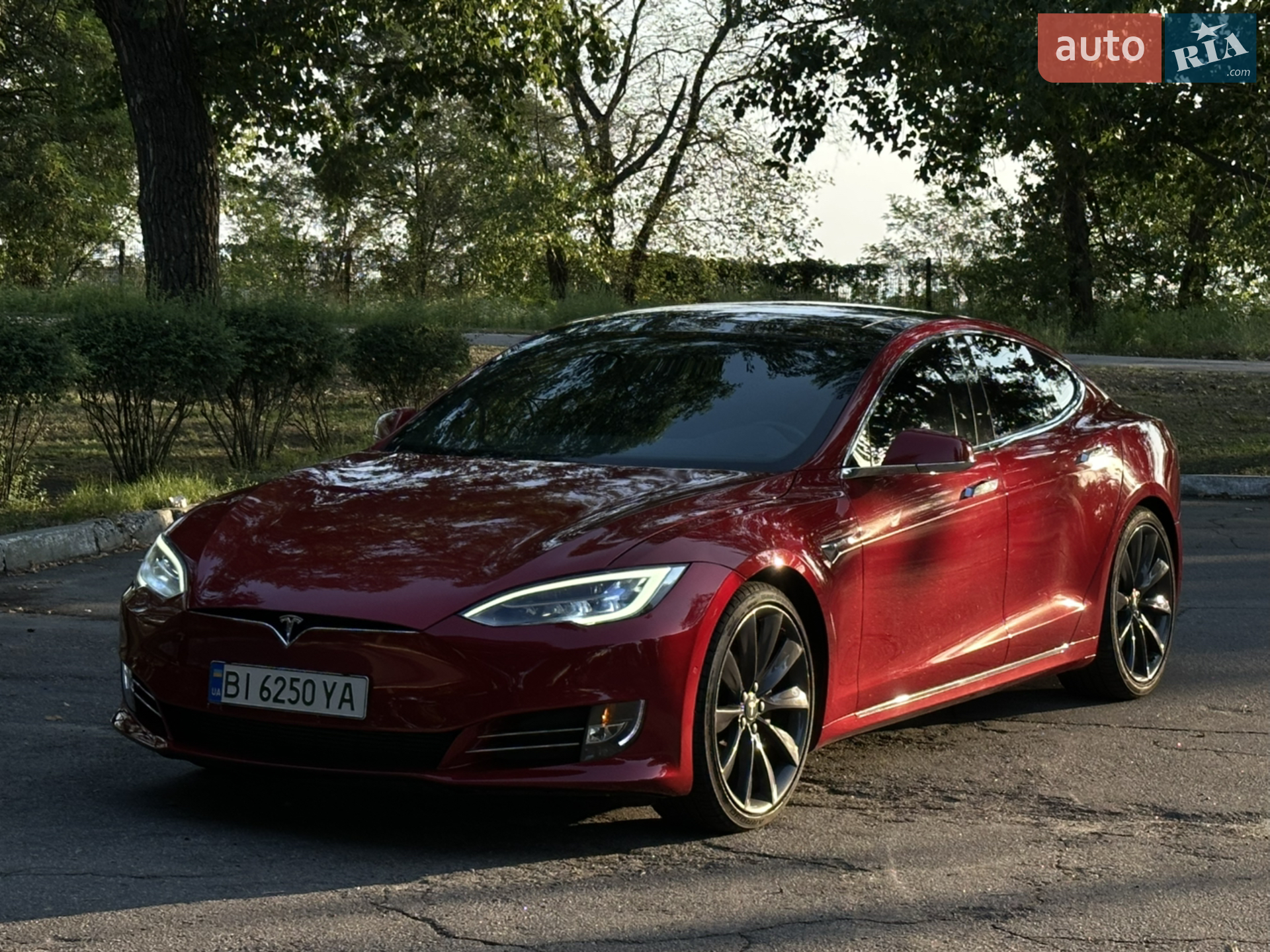 2017 Tesla Model S - мініатюра 12
