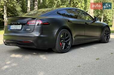 Ліфтбек Tesla Model S 2024 в Києві