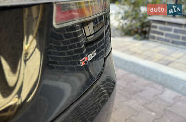 Лифтбек Tesla Model S 2012 в 