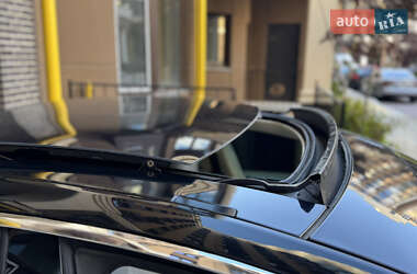 Лифтбек Tesla Model S 2012 в 