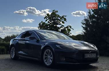 Лифтбек Tesla Model S 2017 в 