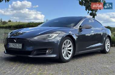 Лифтбек Tesla Model S 2017 в 