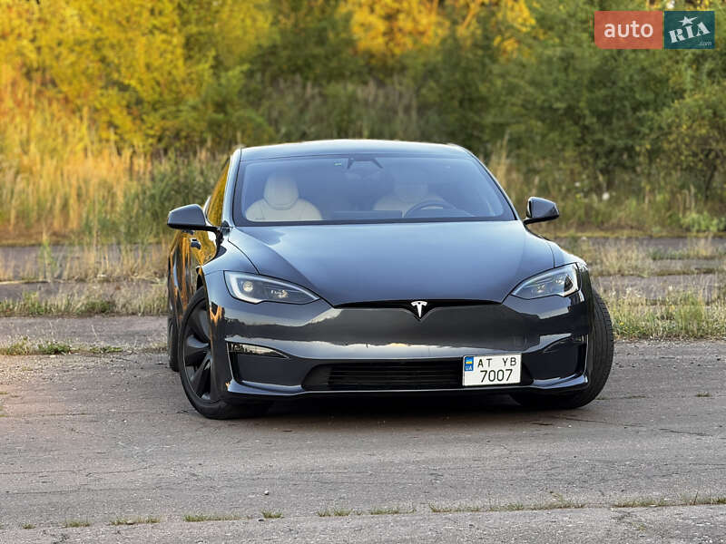 Ліфтбек Tesla Model S 2022 в Калуші