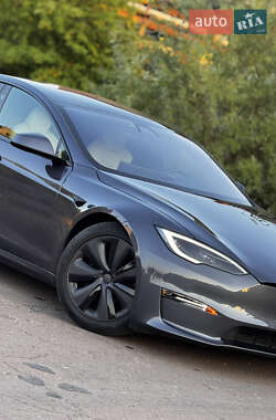Лифтбек Tesla Model S 2022 в 