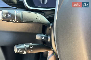 Лифтбек Tesla Model S 2018 в 