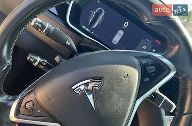Лифтбек Tesla Model S 2018 в 