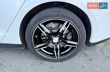 Лифтбек Tesla Model S 2013 в 