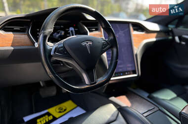 Лифтбек Tesla Model S 2019 в 