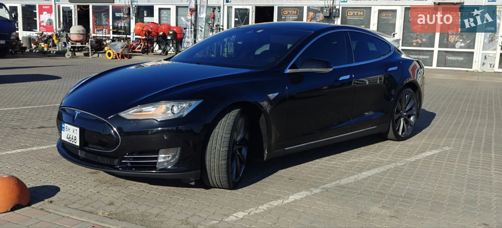2014 Tesla Model S - мініатюра 39