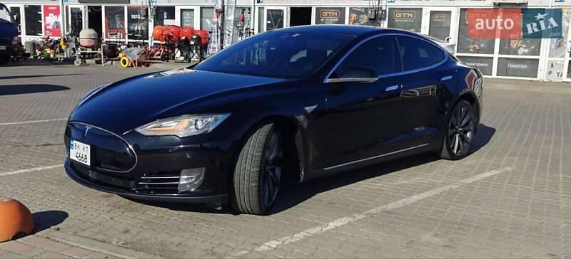 Лифтбек Tesla Model S 2014 в Одессе