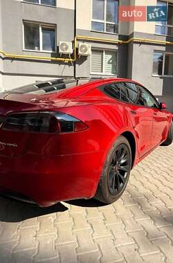 Лифтбек Tesla Model S 2020 в 