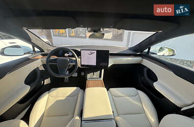 Лифтбек Tesla Model S 2023 в 