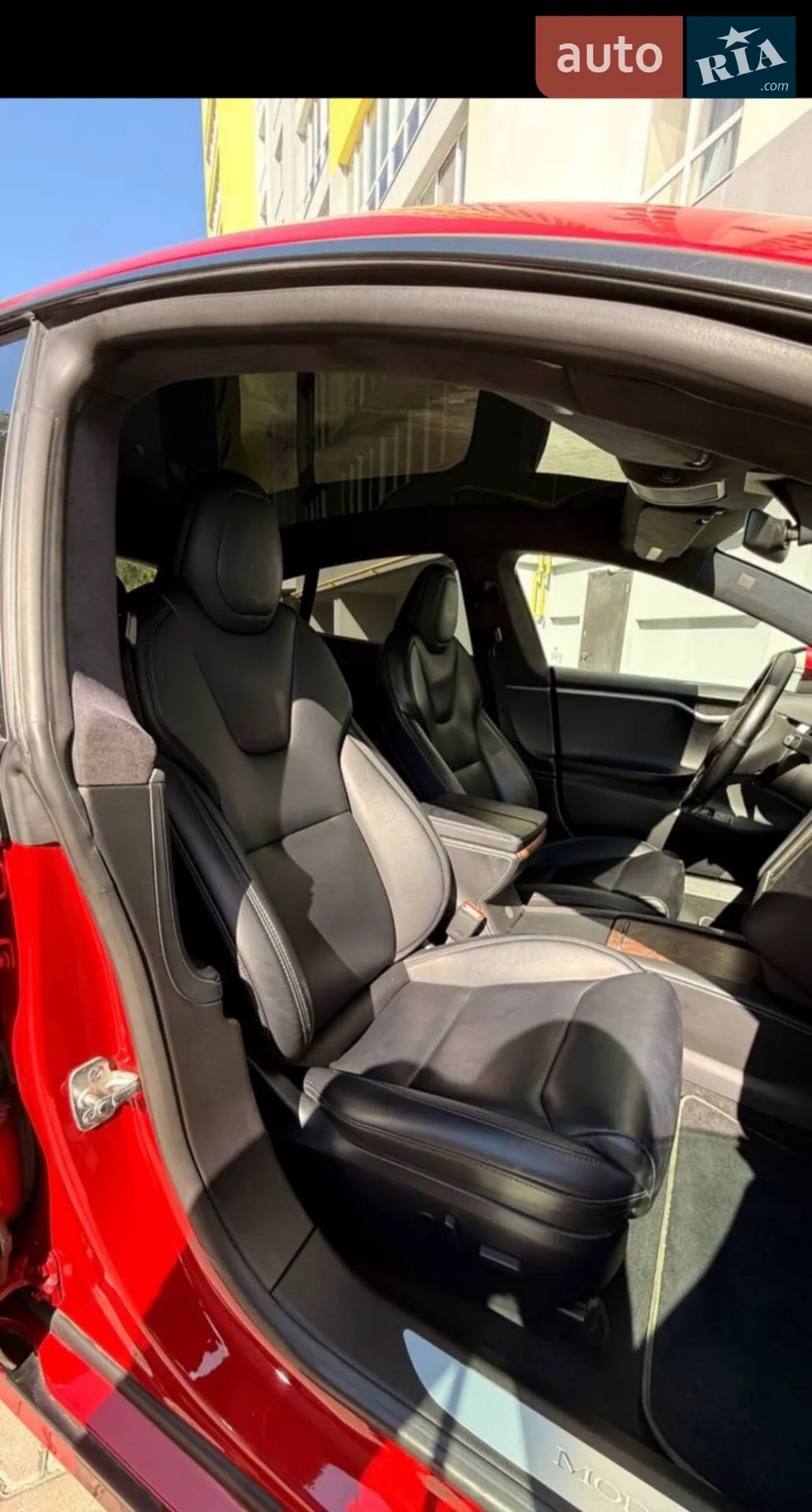 2020 Tesla Model S - мініатюра 8