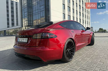 Лифтбек Tesla Model S 2023 в Днепре