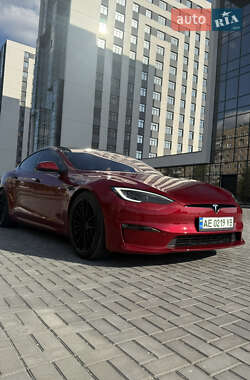 Лифтбек Tesla Model S 2023 в Днепре