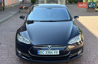 Лифтбек Tesla Model S 2013 в 