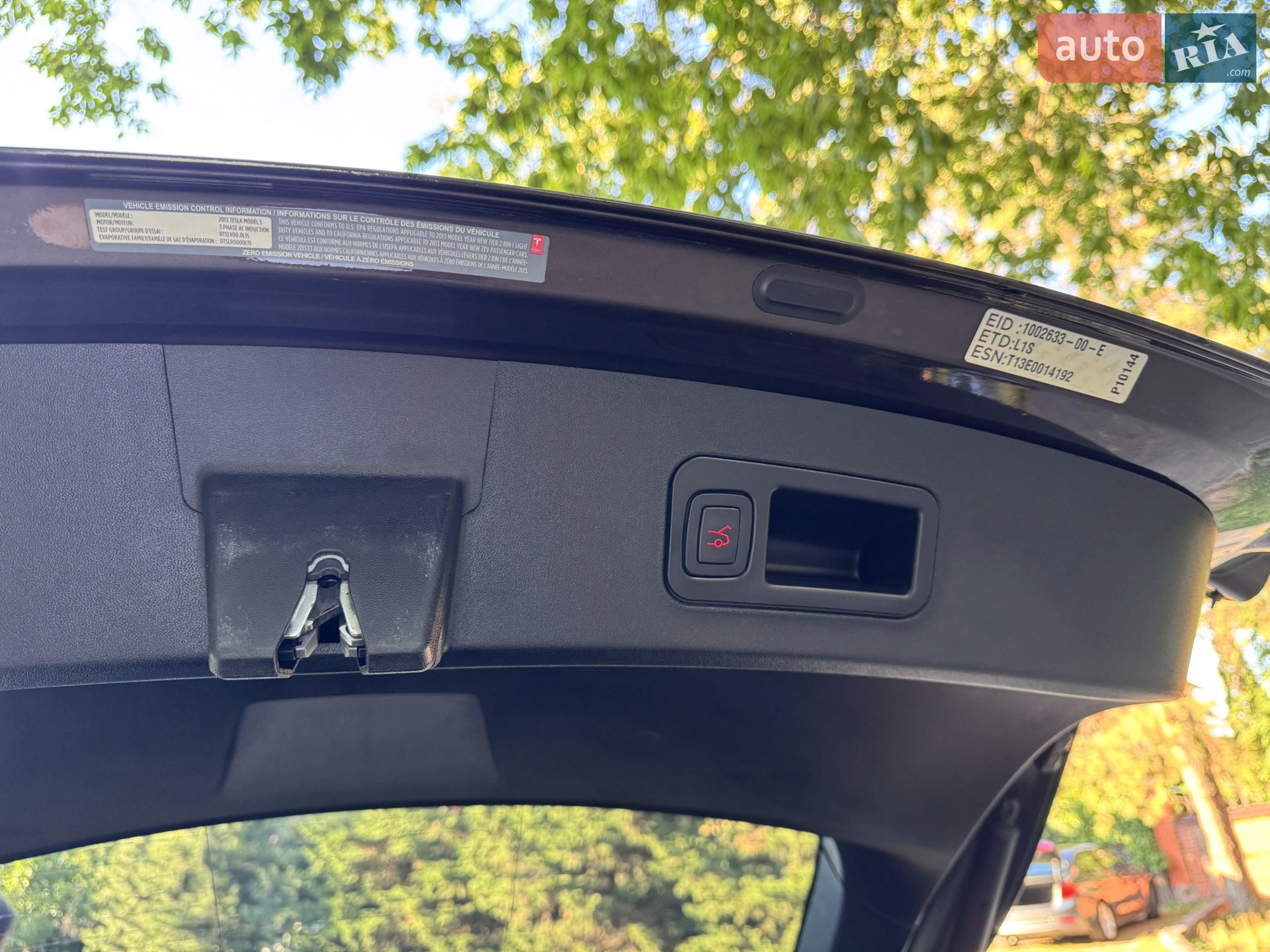 2013 Tesla Model S - мініатюра 9