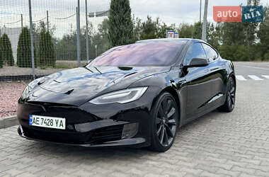 Ліфтбек Tesla Model S 2019 в Дніпрі