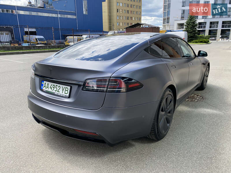 Лифтбек Tesla Model S 2022 в Киеве фото 7 Лифтбек Tesla Model S 2022 в Киеве