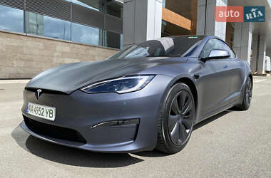 Лифтбек Tesla Model S 2022 в 