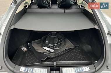 Лифтбек Tesla Model S 2013 в 