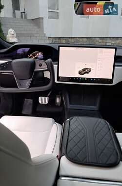 Ліфтбек Tesla Model S 2021 в 