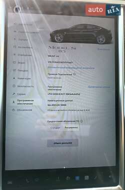 Лифтбек Tesla Model S 2013 в 