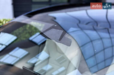 Лифтбек Tesla Model S 2021 в 