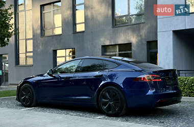 Лифтбек Tesla Model S 2021 в 