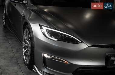 Лифтбек Tesla Model S 2021 в 