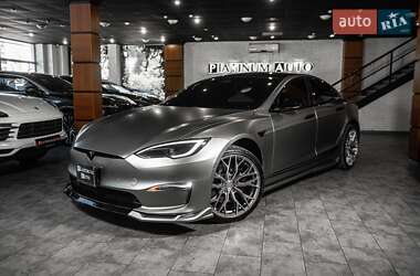 Лифтбек Tesla Model S 2021 в 