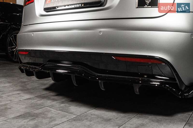 Ліфтбек Tesla Model S 2021 в Одесі фото 49 Ліфтбек Tesla Model S 2021 в Одесі