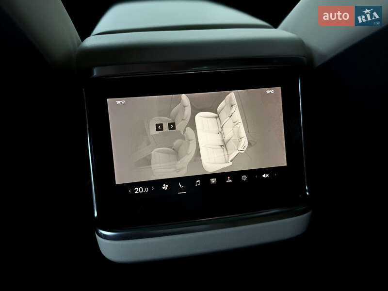 Лифтбек Tesla Model S 2021 в Львове