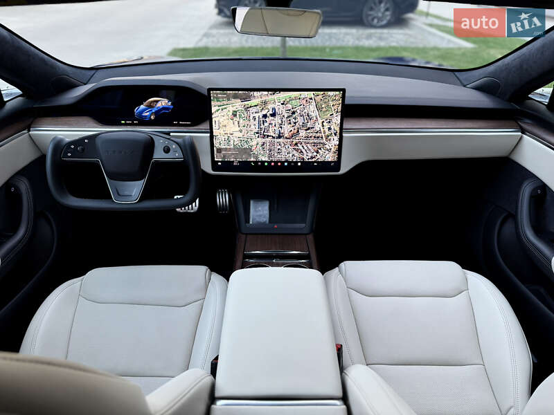 Лифтбек Tesla Model S 2021 в Львове