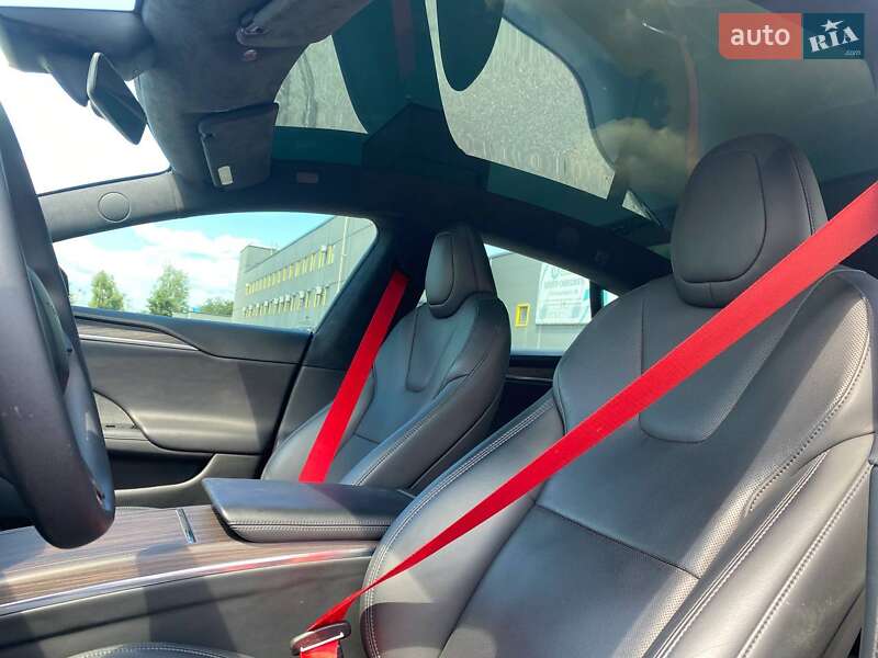 Лифтбек Tesla Model S 2021 в Киеве фото 22 Лифтбек Tesla Model S 2021 в Киеве