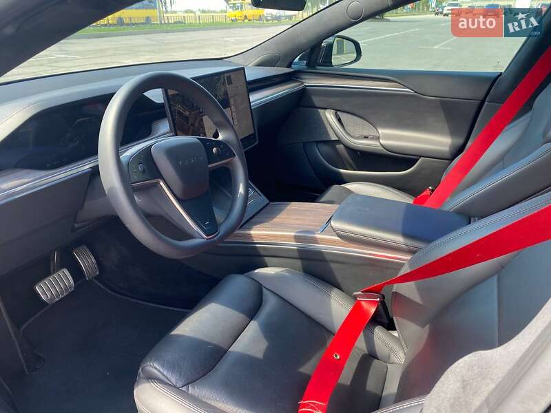 Лифтбек Tesla Model S 2021 в Киеве фото 23 Лифтбек Tesla Model S 2021 в Киеве