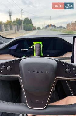 Лифтбек Tesla Model S 2022 в 