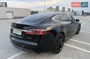 Лифтбек Tesla Model S 2014 в 