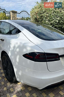 Лифтбек Tesla Model S 2021 в 